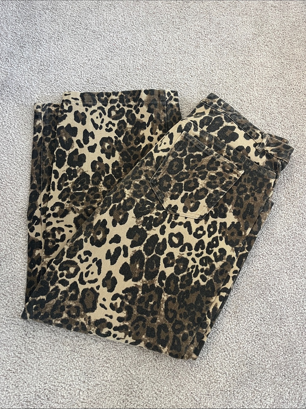 Leopard print wide leg jeans